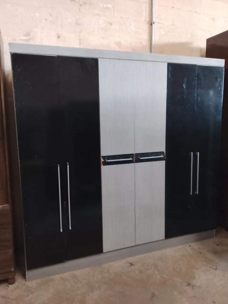 Guarda roupas USADO ENTREGA e MONTA dentro de Uberlândia MG 