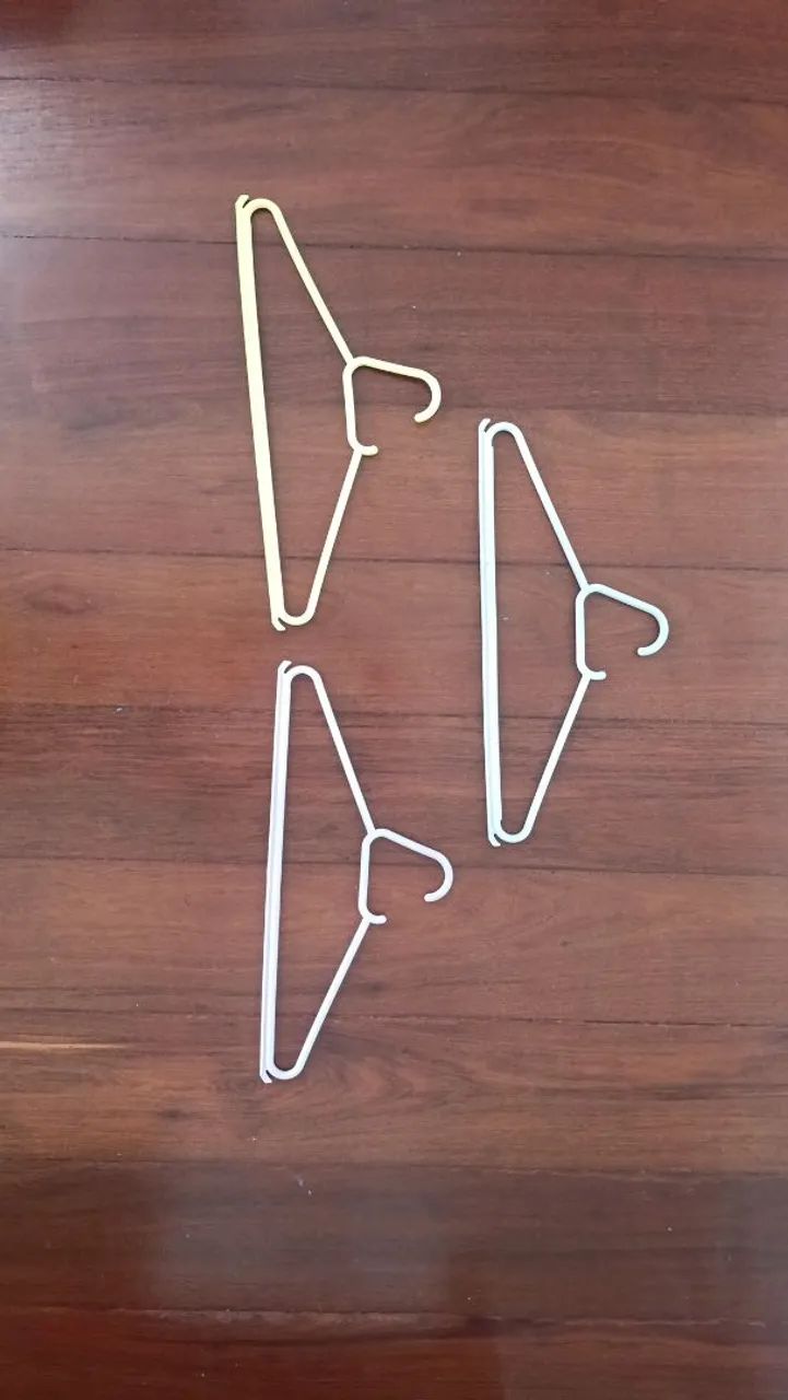 Cadides Roupa plástico  - Foto 2