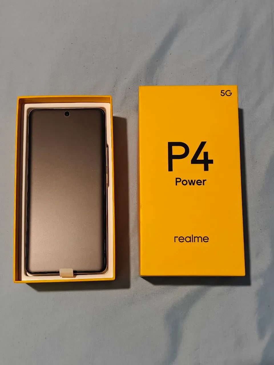 Smartphone Realme P4 Power 5G.  - Foto 3