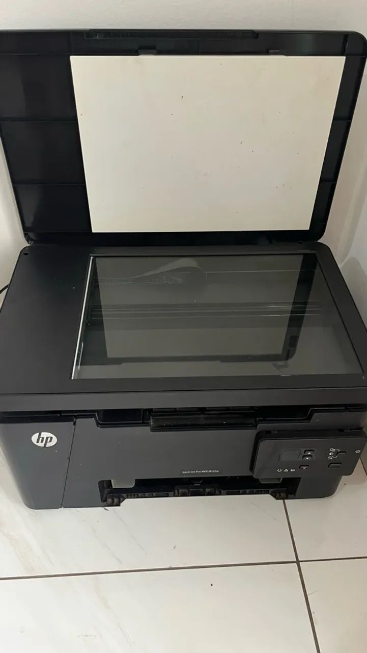 HP LaserJet Pro MFP M125a - Foto 2