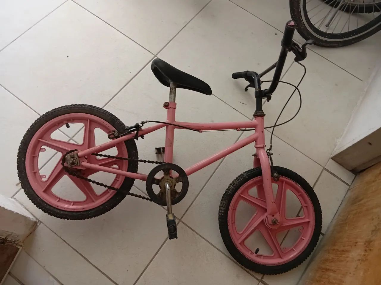 Vende se - Foto 4