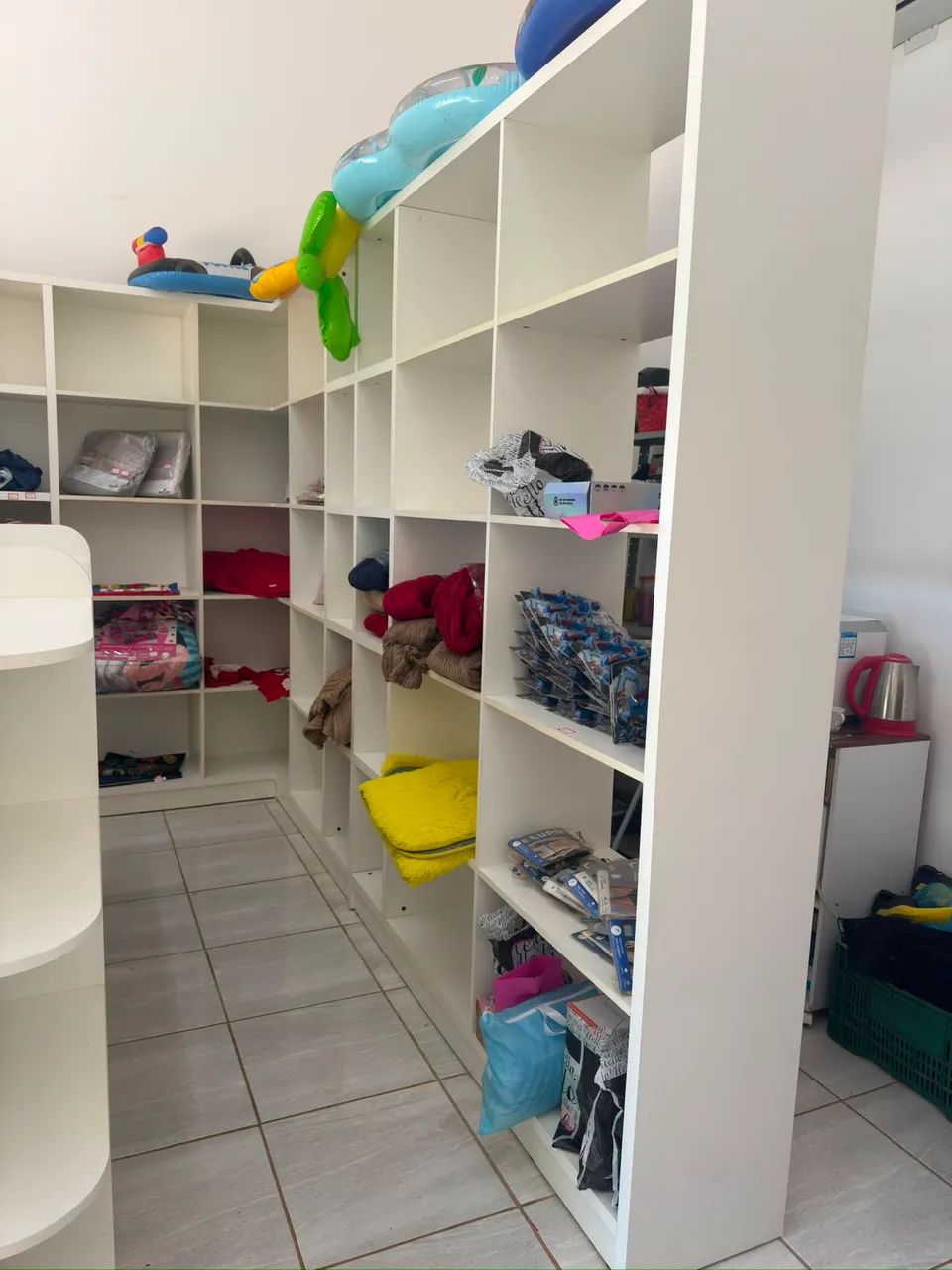 Armário em L para loja  - Foto 4