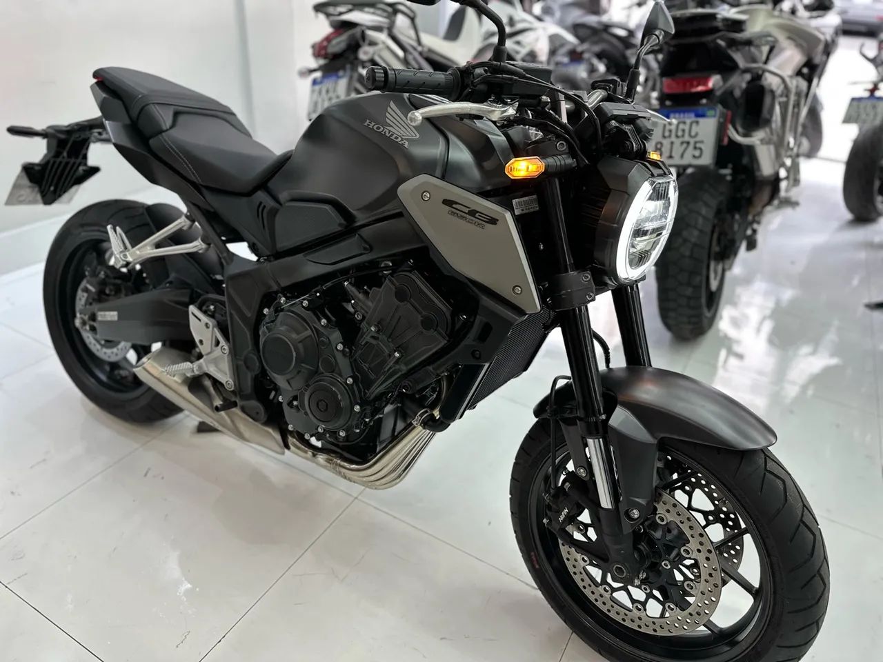 HONDA CB650R 2024 - Foto 2