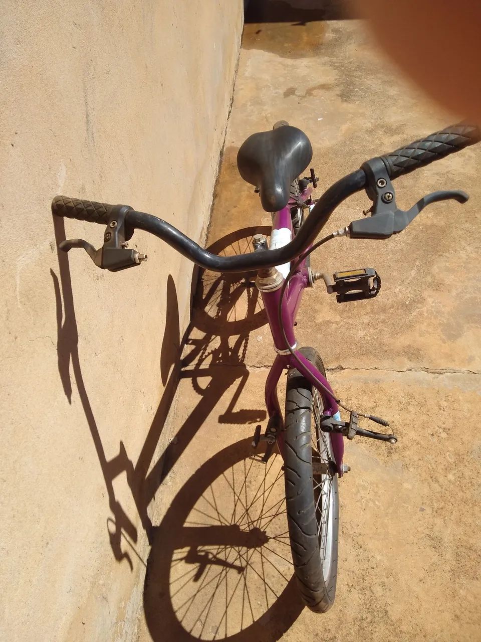 Bike aro 20 precisa de reparo  - Foto 2