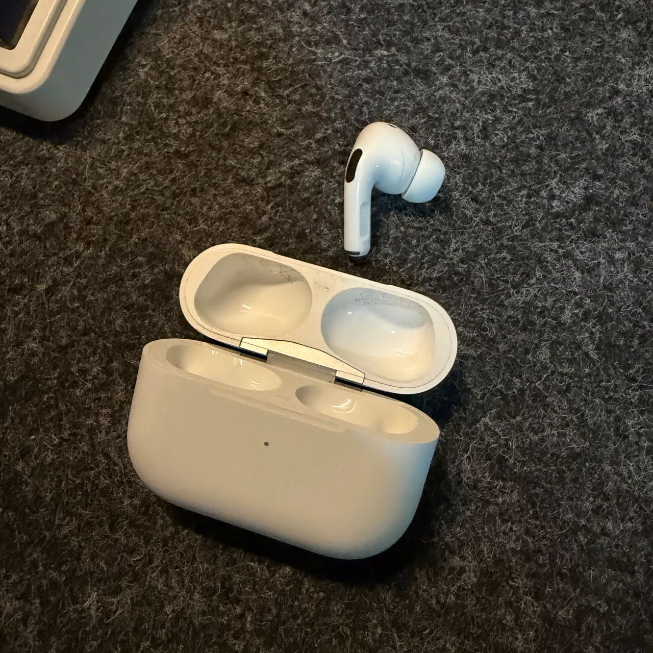 Airpods Pro 2 Geração apenas lado direito - Fones de Ouvido