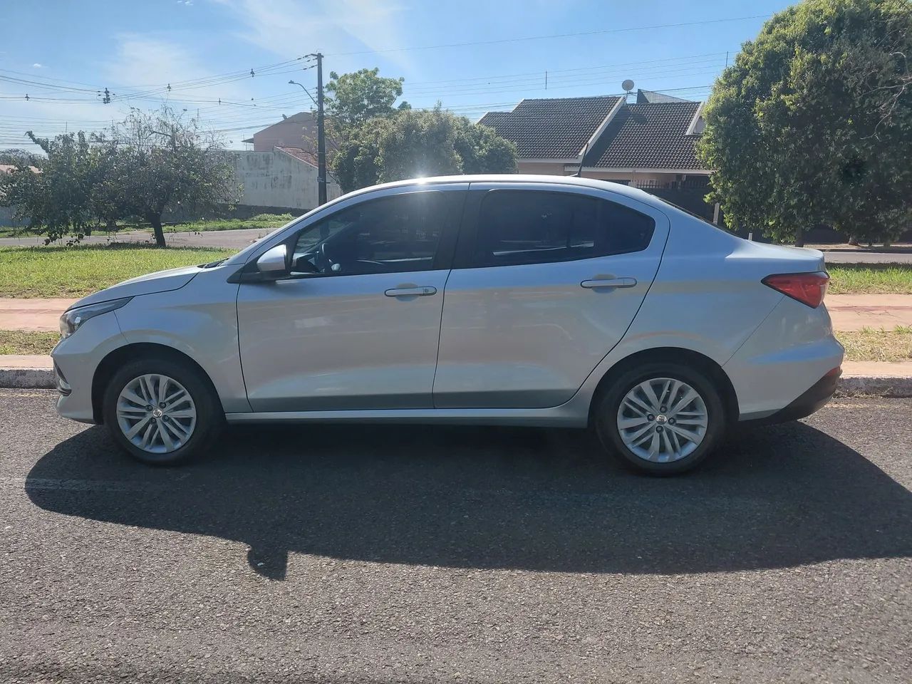 Fiat Cronos Drive 1.3 8V Flex 2023 - Foto 2