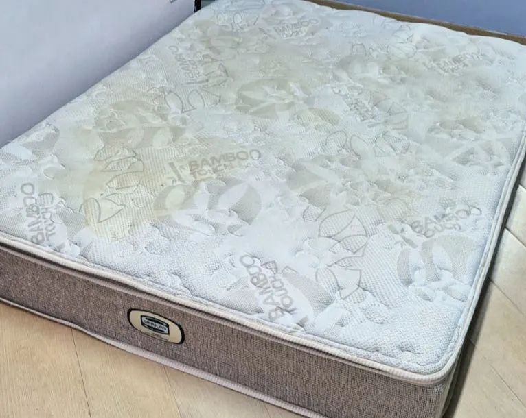 Colchão Simmons Premium Casal - Foto 4