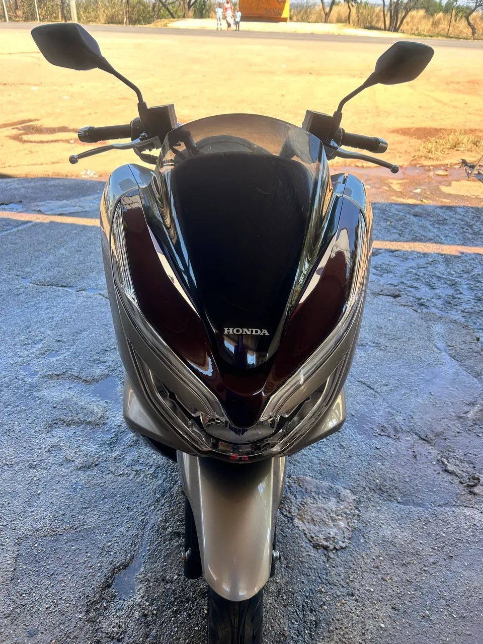 PCX 2022 - Foto 3