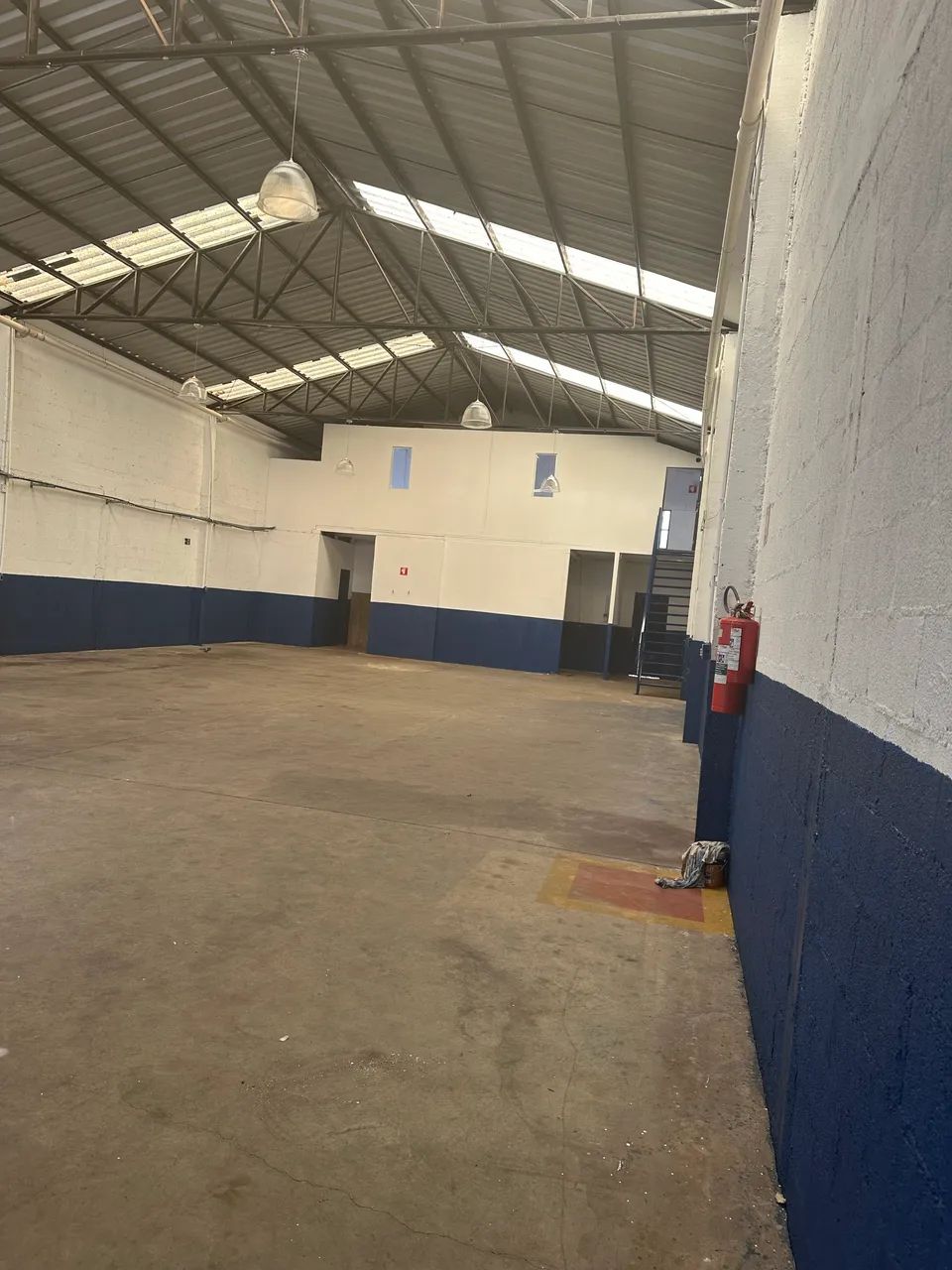 Alugo Galpão Ribeirão Preto - Foto 4