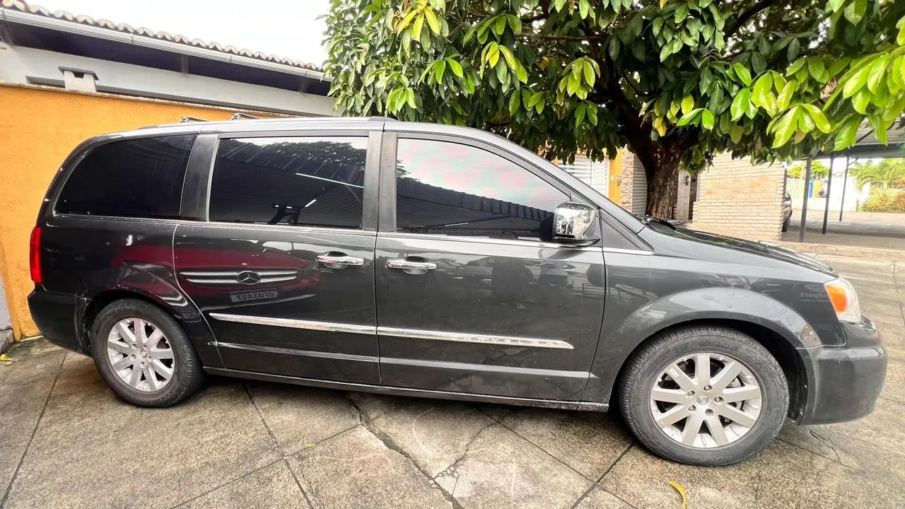 Chrysler Town & Country TOWN & COUNTRY Limited 3.8 /3.6 V6 Aut. 2012