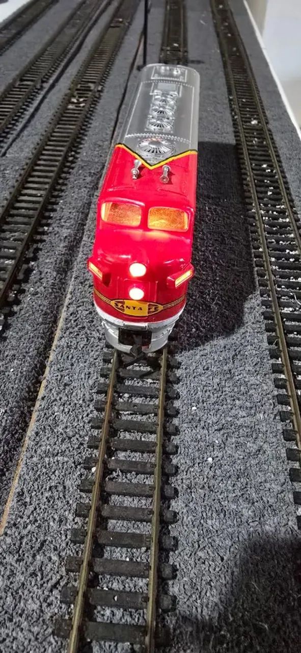 Ferromodelismo- Locomotiva Bachmann  F7 - Foto 3
