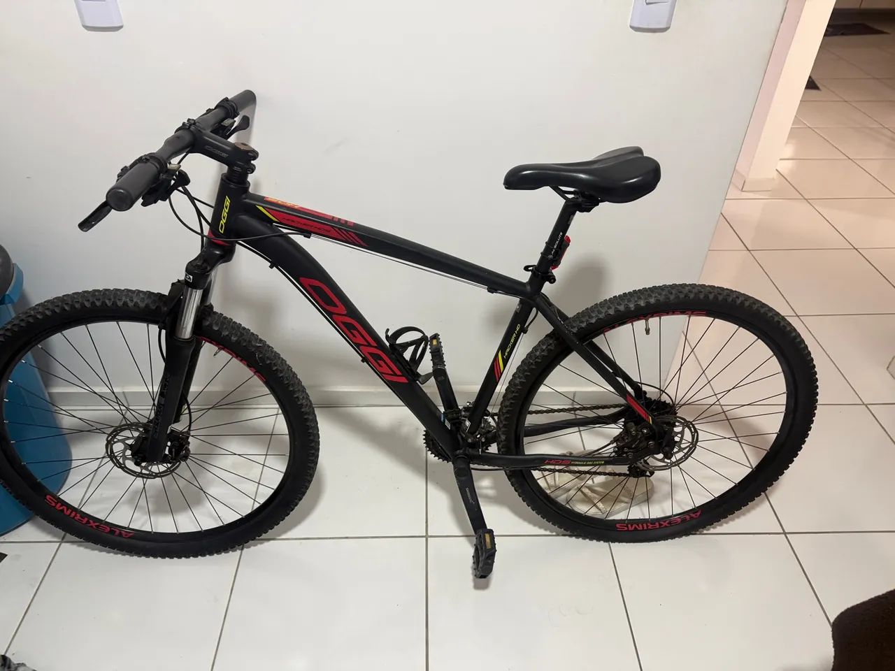Vendo bicicleta marca oggi aro 29 - Foto 3
