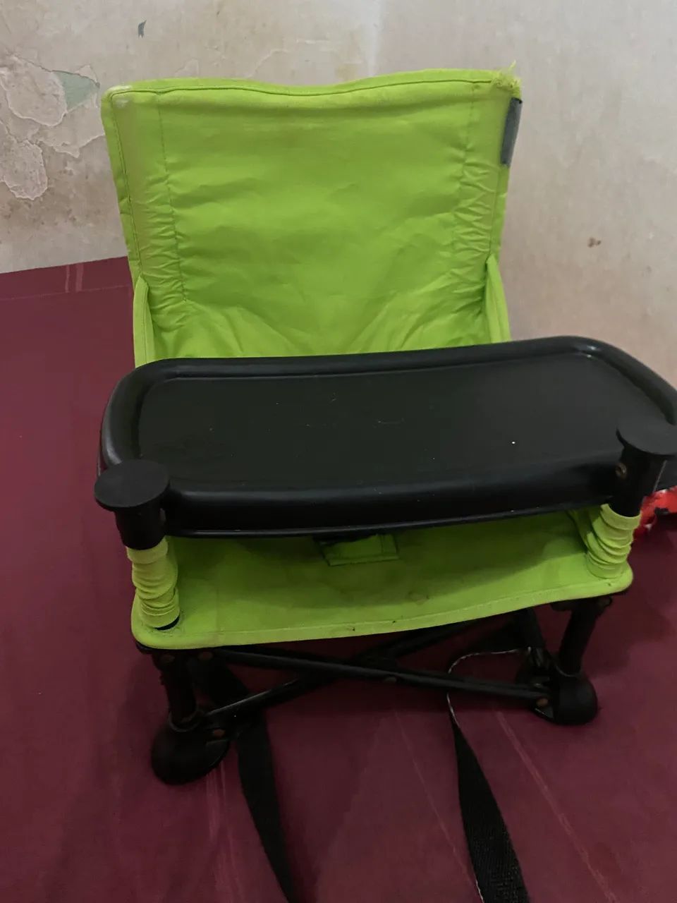 Cadeirinha de alimentação 