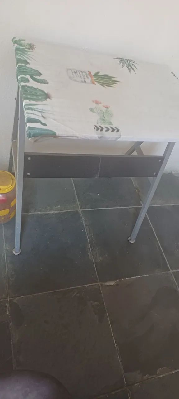 Mesinha de estudo