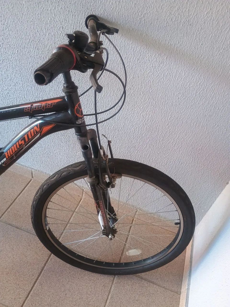 Vende-se Bicicleta aro 26 - Foto 4