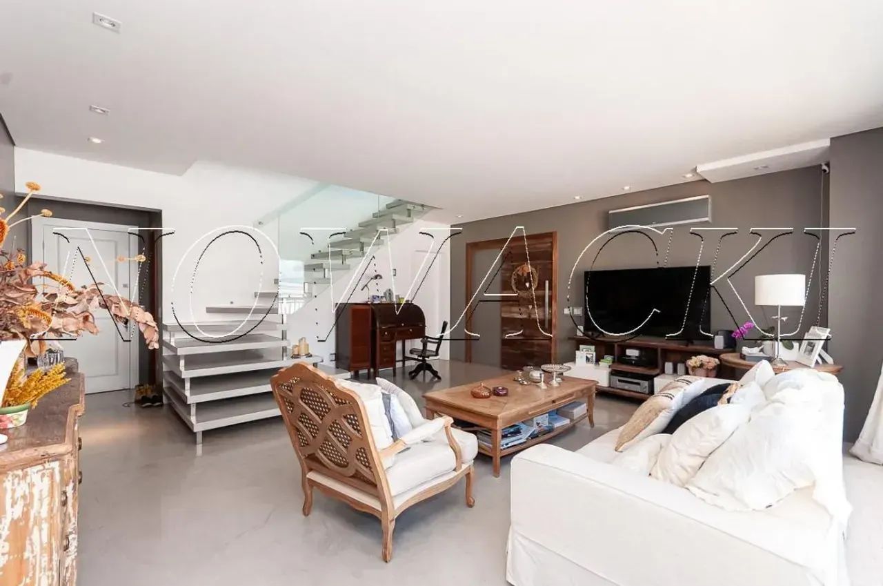 COBERTURA COM 3 SUITES E 3 VAGAS NO ECOVILLE