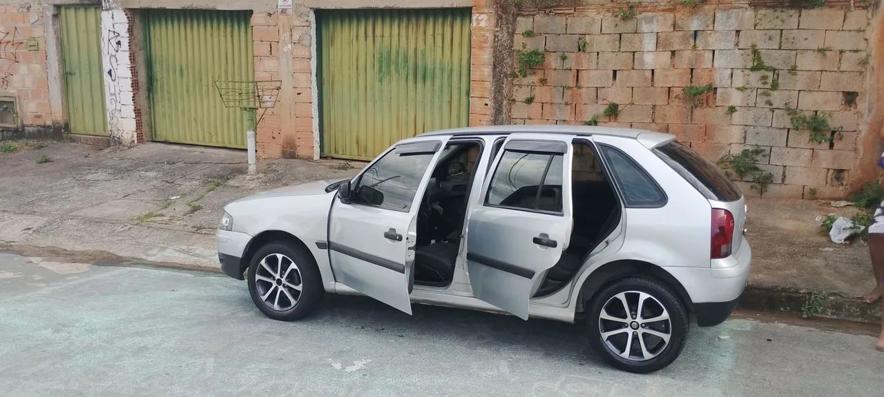 Volkswagen Gol GOL CITY (TREND)/TITAN 1.0 T. FLEX 8V 4P 2012