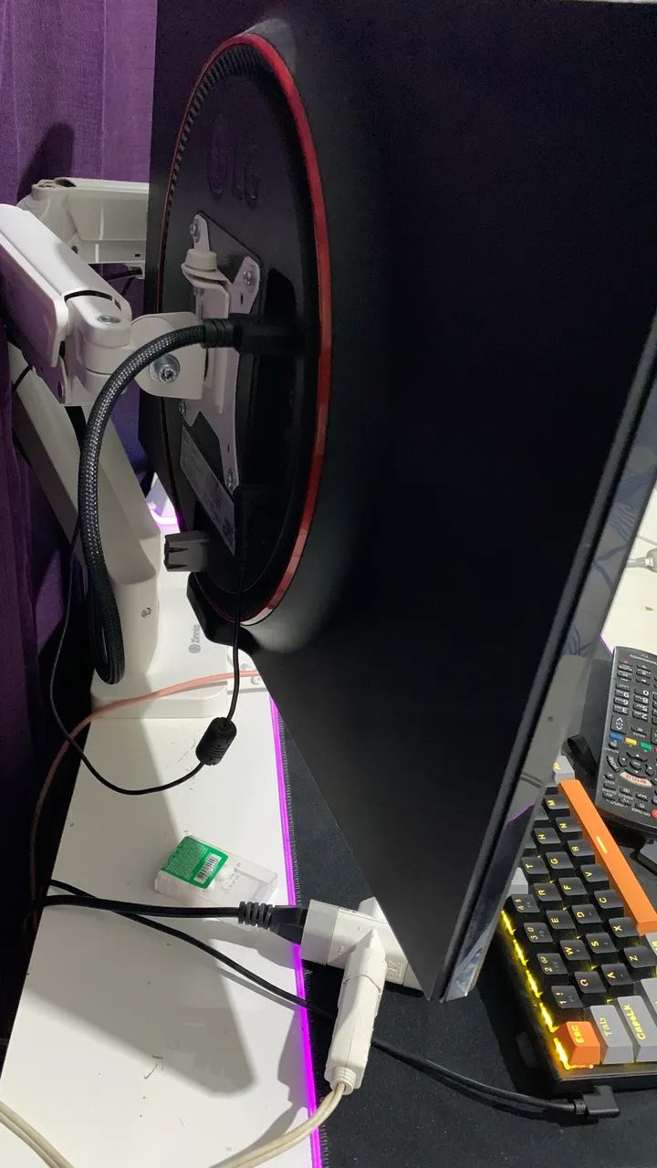 Monitor Lg Ultragear 24, 144hz, motivo comprei outro - Foto 3
