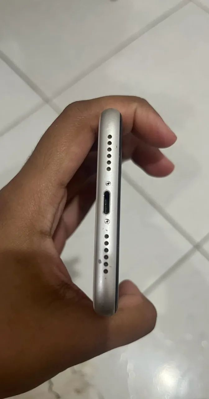 iPhone 11 (64gb)