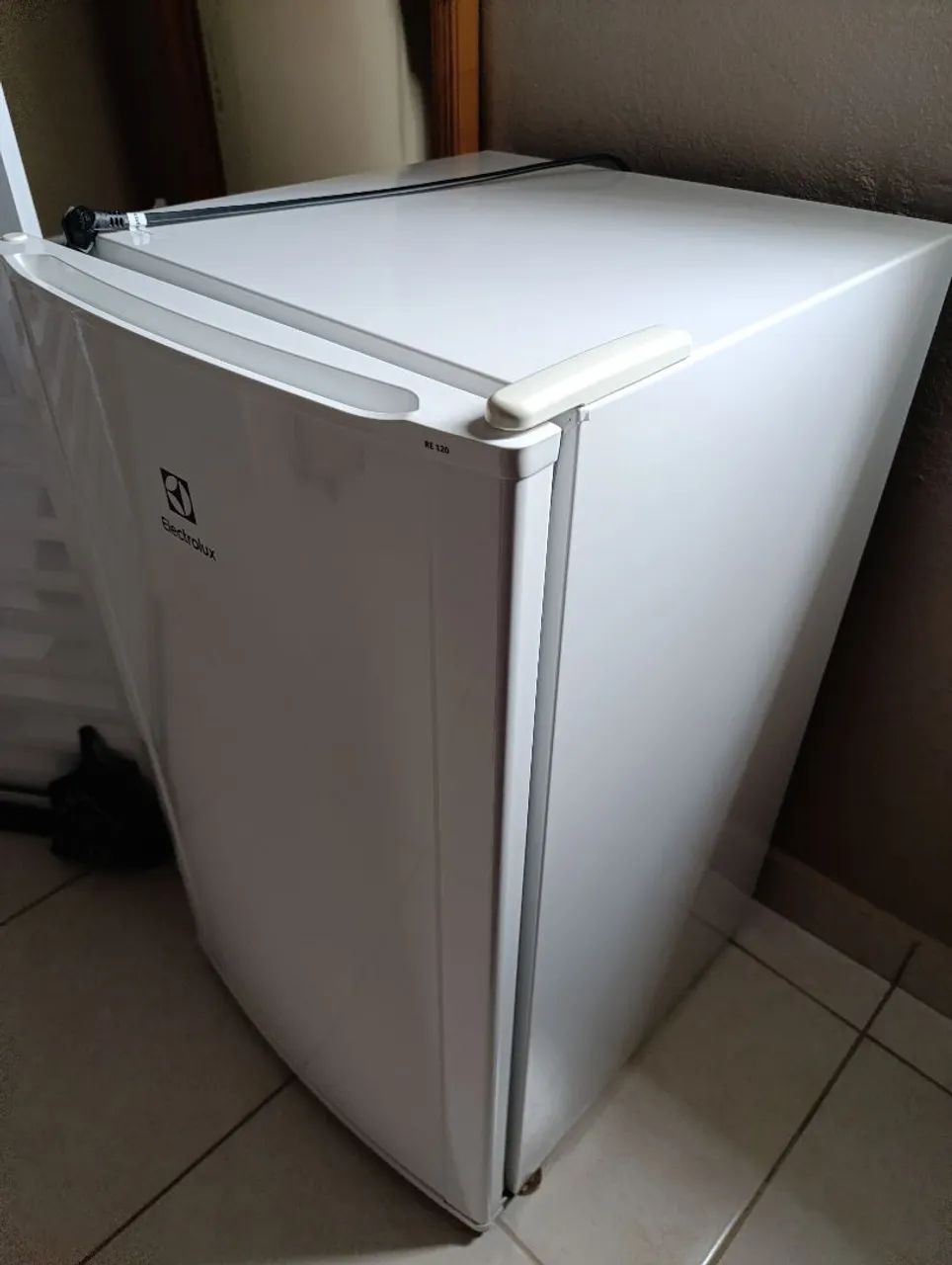 Frigobar Electrolux  - Foto 4