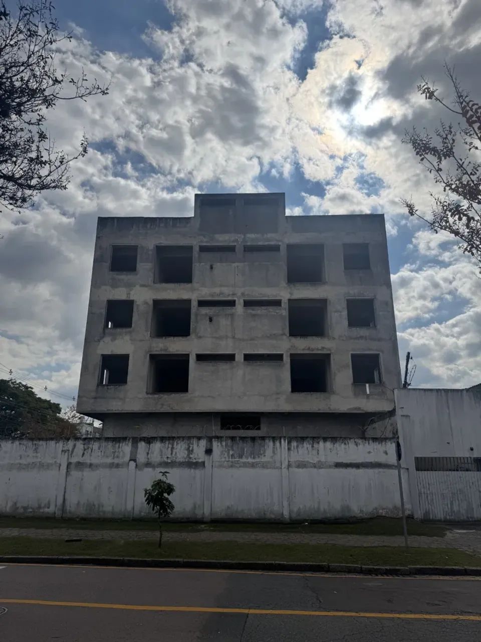 ---Imóvel Comercial Curititba - Prédio em Construção Rua Alameda lins - Foto 4