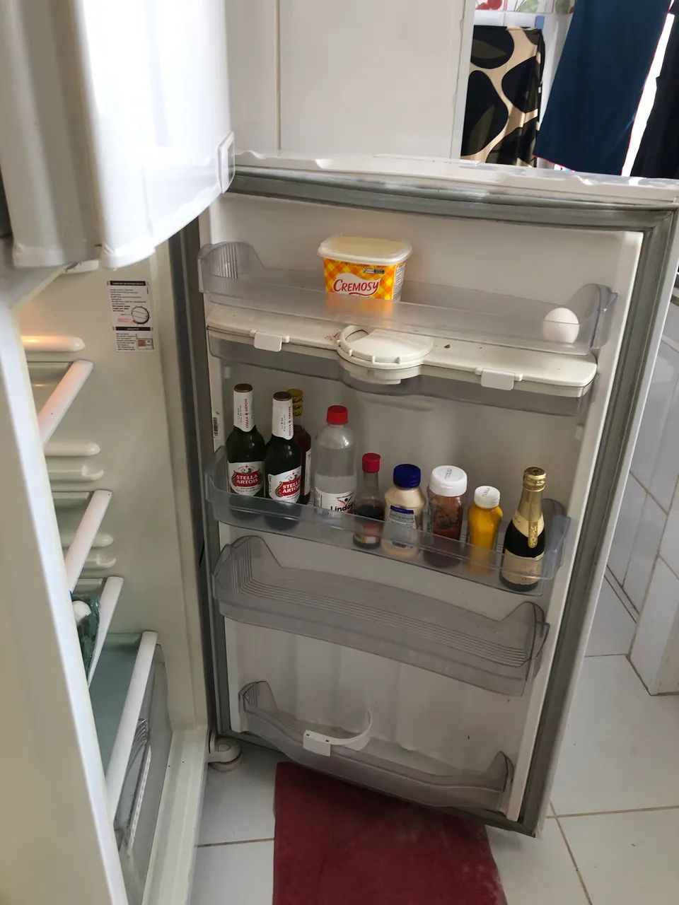 Geladeira Branca (Envelopada) - Funcionando perfeitamente - Foto 3