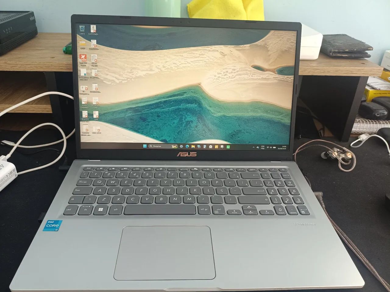 Asus VivoBook I3 8GB 256SSD Win11