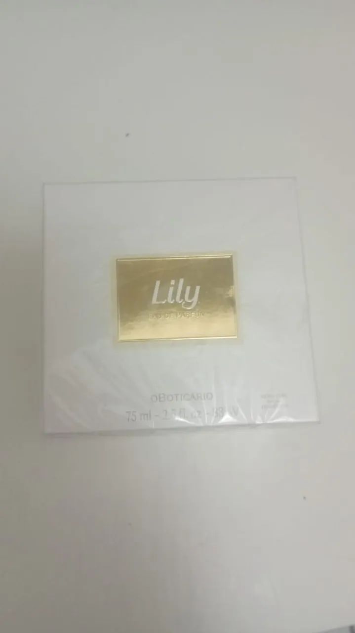 Um perfume Lili 
