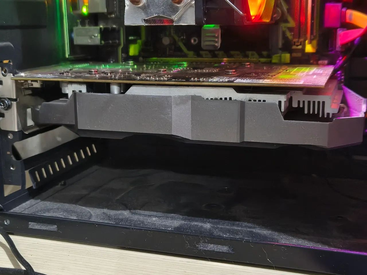 Gtx 1050 ti - Foto 2