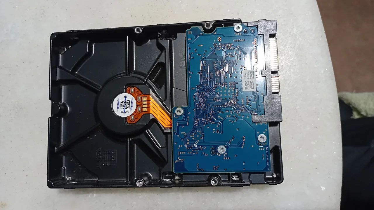 Vendo HD 1TB - Foto 2