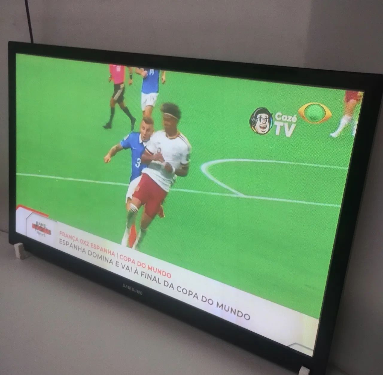  Tv .Samsung 43 polegadas não smart. 