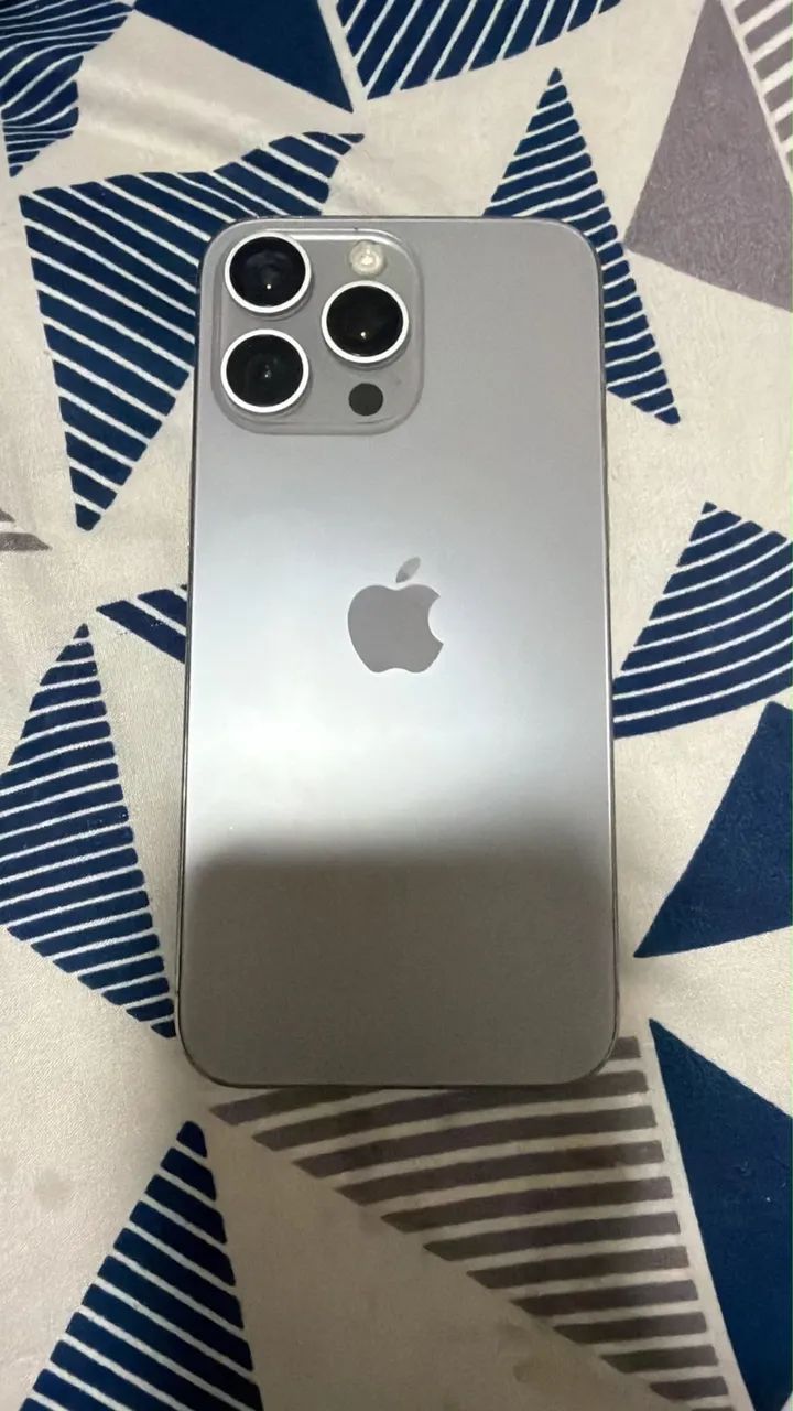 Iphone 15 pro max - Foto 2