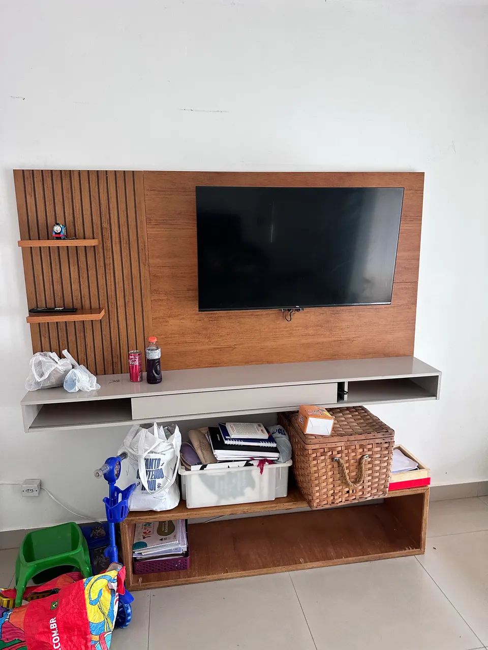 Rack de sala, novinho PREÇO DE DESAPEGO 