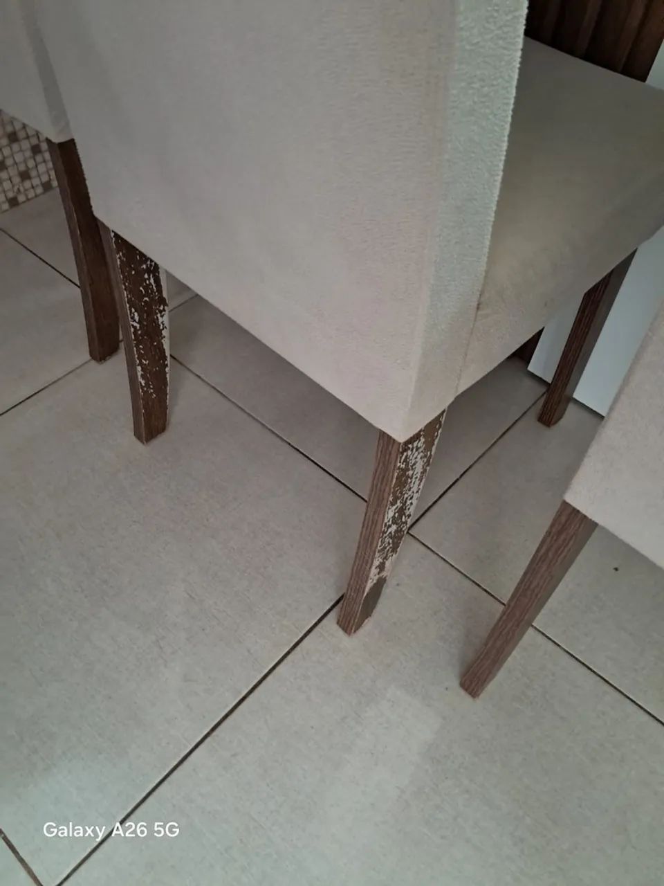 Mesa com 6 cadeiras  - Foto 4