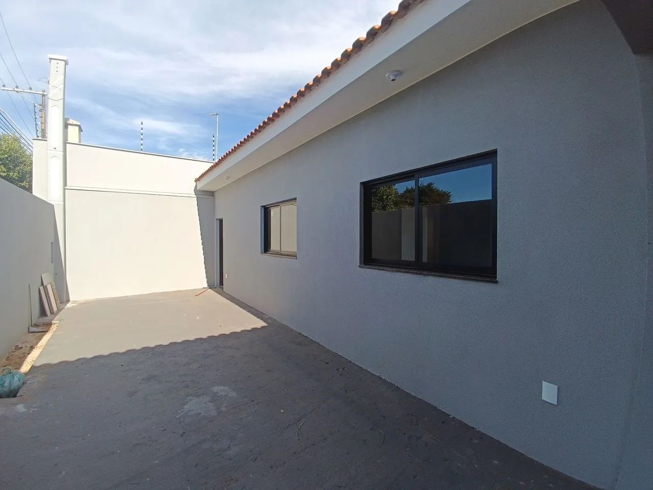 Casa com 2 quartos e suíte, nova para venda - Foto 2