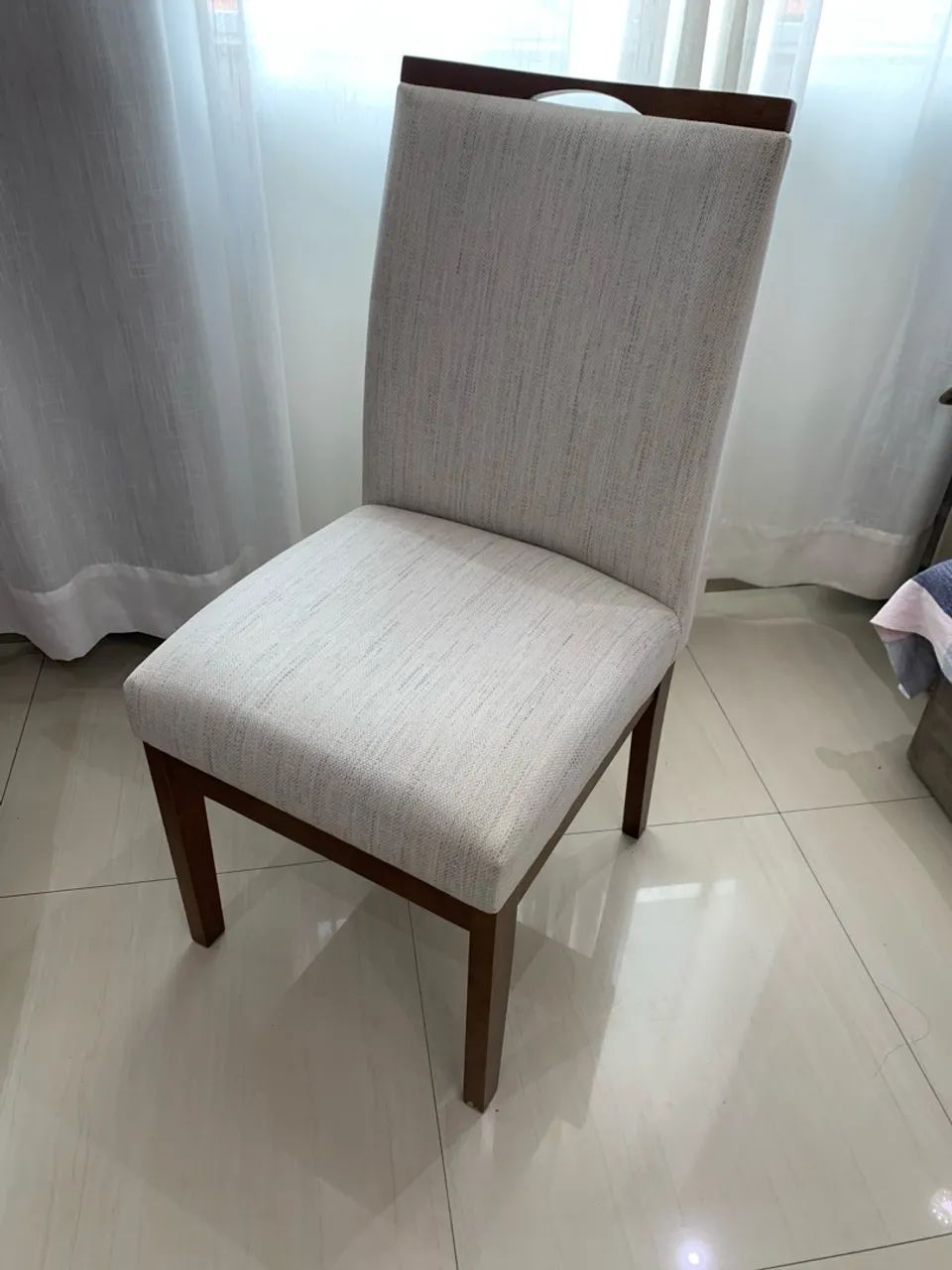 Cadeiras para mesa de jantar
