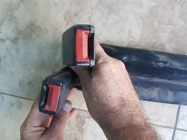 Trava do cinto de segurança duplo fiat ducato original - Foto 3