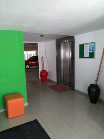 Apartamento 2 quartos,suíte,candeias, próximo da praia - Foto 3