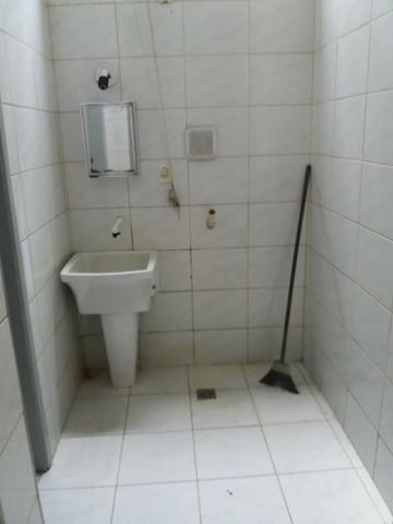Kitinet na Rua Paranhos - Olaria