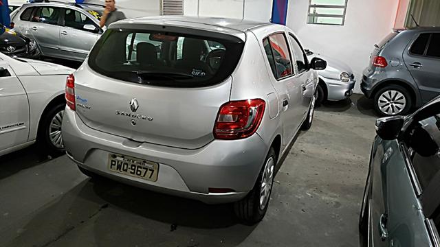 Renault Sandero Authentique - Com Gnv - Foto 4