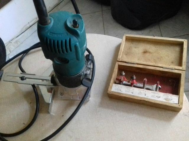 Ferramenta Elétrica traçador 250.tupia 300 Plaina 250 - Foto 4