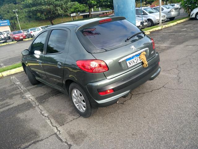 Peugeot 207 1.4 xr s 2011 top - Foto 2