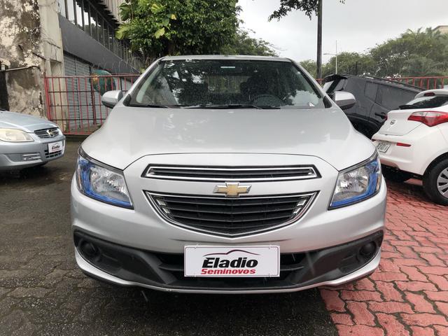 Prisma LT 1.4 Flex completo única dona impecável