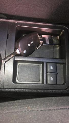 Carro ônix - Foto 5