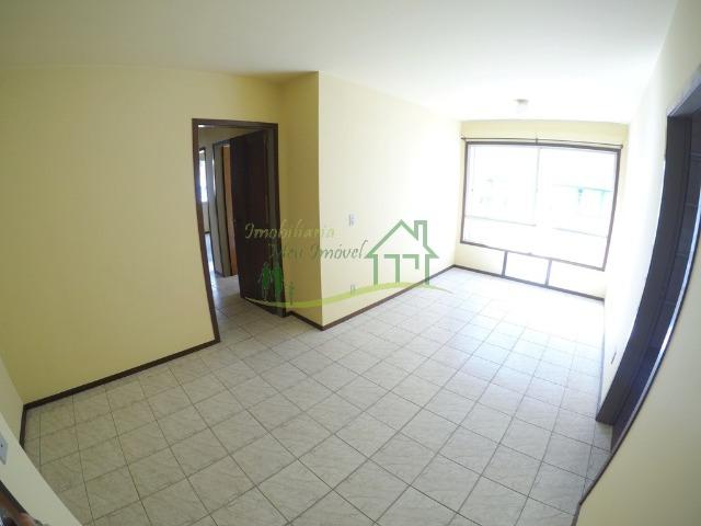0465 - Apartamento de 3 dormitórios, no Centro de Criciúma