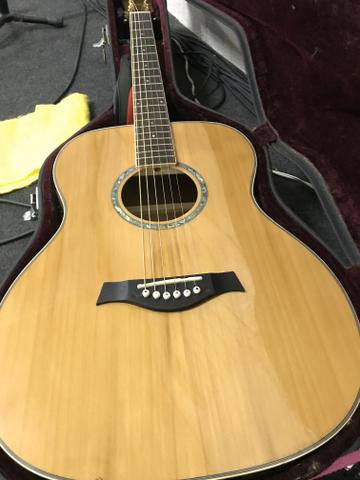 Violao + case