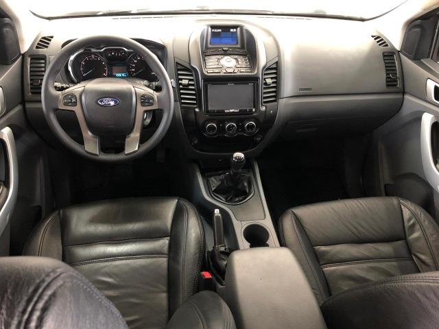 Caminhonete Ford Ranger XLT 2.5 4x2 Flex 2013 - Ipva Pago e Pneus Novos - Foto 8