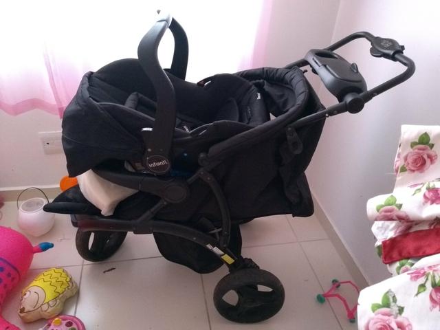 Carrinho de bebe seminovo + bebe conforto