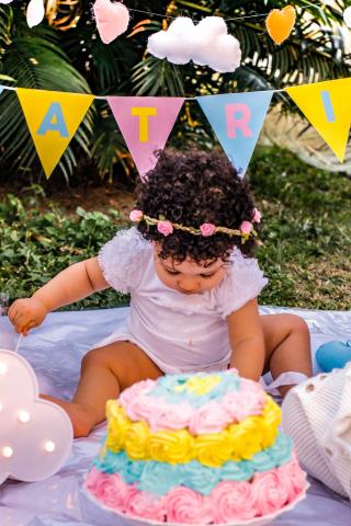 Fotografia com ensaio externo Gestantes,Aniversário,amassando o Bolo,Família - Foto 3