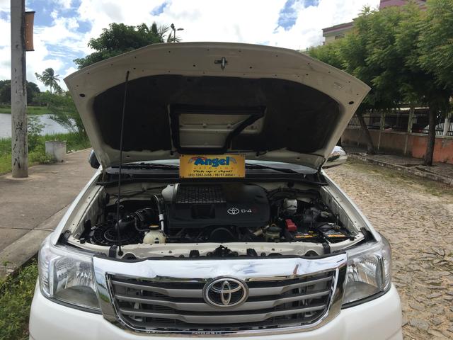 Hilux srv 2015 com controle top IPVA 20 PAGO - Foto 12